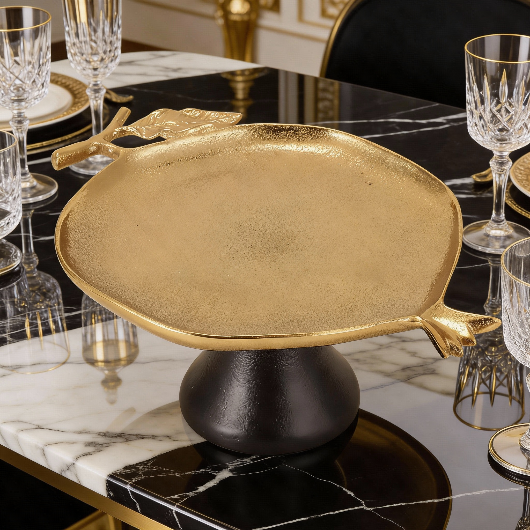 Doree Leaf Serving Platter