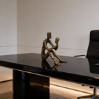 Figura Seated Accent Paper Holder