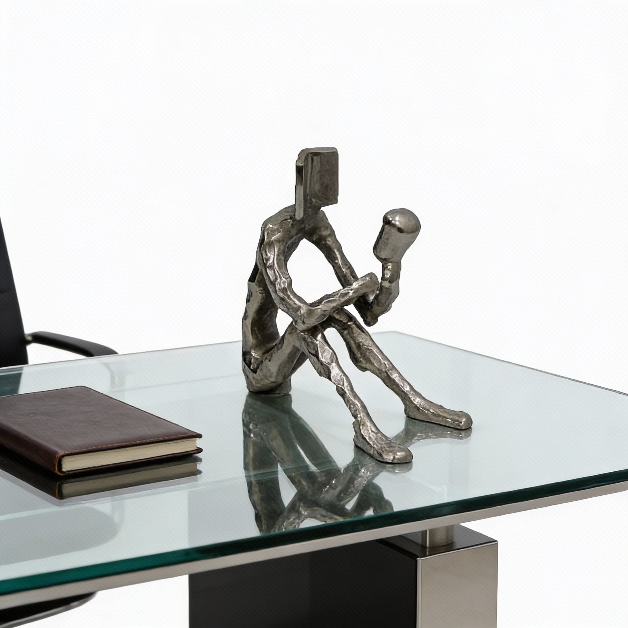 Figura Seated Accent Paper Holder