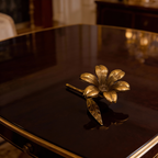 Fleur Metal Paper Holder